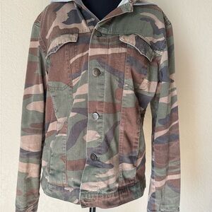 Nomad Multicolor Camouflage Jacket